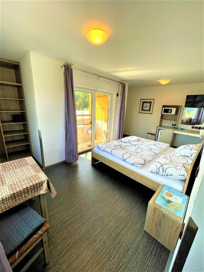 Maxovo Kralovstvi Homestay *